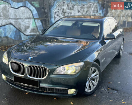 Зеленый БМВ 7 Серия, объемом двигателя 2.99 л и пробегом 247 тыс. км за 17850 $, фото 4 на Automoto.ua