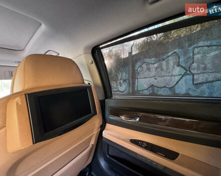 Зеленый БМВ 7 Серия, объемом двигателя 2.99 л и пробегом 247 тыс. км за 17850 $, фото 17 на Automoto.ua