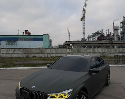 Зеленый БМВ 7 Серия, объемом двигателя 2.99 л и пробегом 215 тыс. км за 35000 $, фото 2 на Automoto.ua