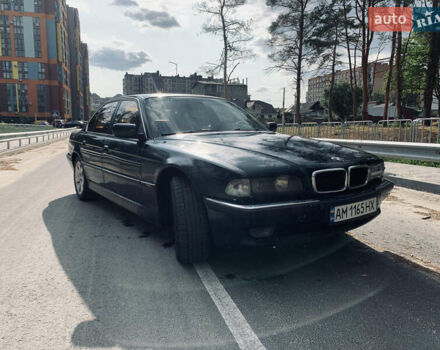 Зеленый БМВ 7 Серия, объемом двигателя 2.5 л и пробегом 304 тыс. км за 4000 $, фото 1 на Automoto.ua