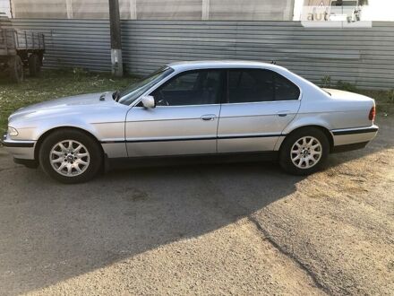 БМВ 730 1999 у Луцьку на Automoto.ua Сірий БМВ 730, об'ємом двигуна 2.9 л та пробігом 250 тис. км за 6500 $, фото 1 на Automoto.ua