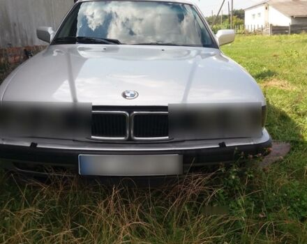 Серый БМВ 740, объемом двигателя 4 л и пробегом 430 тыс. км за 3700 $, фото 1 на Automoto.ua
