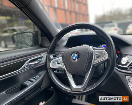 Сірий БМВ 750, об'ємом двигуна 4.4 л та пробігом 107 тис. км за 32000 $, фото 10 на Automoto.ua