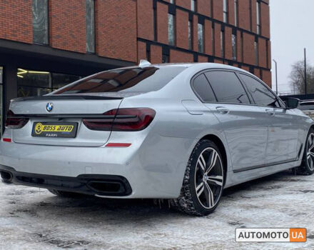 Сірий БМВ 750, об'ємом двигуна 4.4 л та пробігом 107 тис. км за 32000 $, фото 5 на Automoto.ua