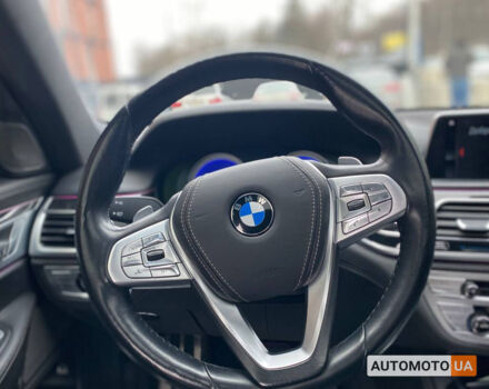 Сірий БМВ 750, об'ємом двигуна 4.4 л та пробігом 107 тис. км за 32000 $, фото 11 на Automoto.ua