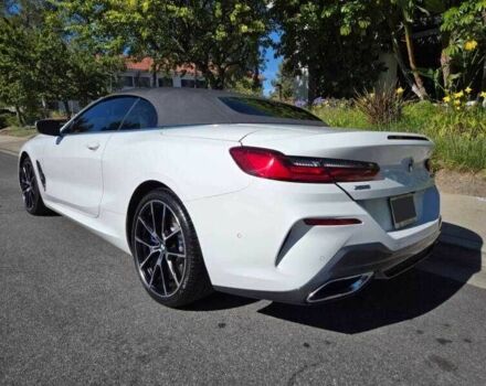 Білий БМВ 8 Серія, об'ємом двигуна 4.4 л та пробігом 27 тис. км за 17800 $, фото 1 на Automoto.ua