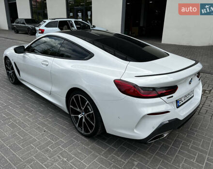 Белый БМВ 8 Серия, объемом двигателя 4.39 л и пробегом 21 тыс. км за 69000 $, фото 10 на Automoto.ua