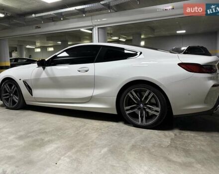 Белый БМВ 8 Серия, объемом двигателя 3 л и пробегом 58 тыс. км за 69500 $, фото 16 на Automoto.ua