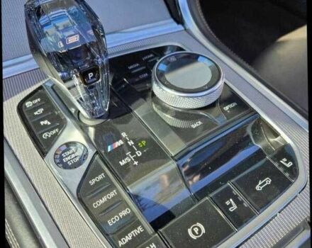 Білий БМВ 8 Серія, об'ємом двигуна 4.4 л та пробігом 27 тис. км за 17800 $, фото 4 на Automoto.ua