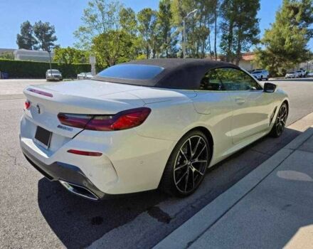 Білий БМВ 8 Серія, об'ємом двигуна 4.4 л та пробігом 27 тис. км за 17800 $, фото 2 на Automoto.ua