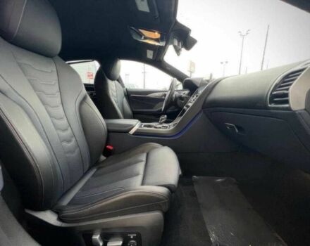 Белый БМВ 8 Серия, объемом двигателя 4.4 л и пробегом 13 тыс. км за 90000 $, фото 9 на Automoto.ua