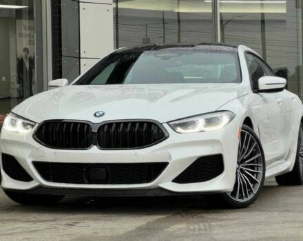 Белый БМВ 8 Серия, объемом двигателя 4.4 л и пробегом 13 тыс. км за 90000 $, фото 2 на Automoto.ua