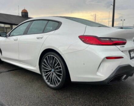 Белый БМВ 8 Серия, объемом двигателя 4.4 л и пробегом 13 тыс. км за 90000 $, фото 5 на Automoto.ua