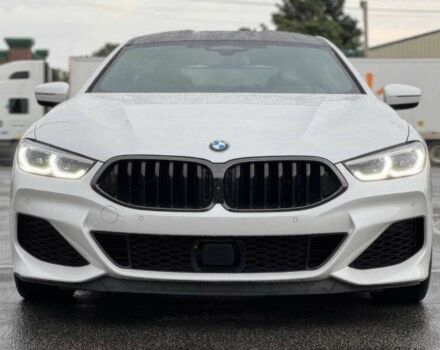 Белый БМВ 8 Серия, объемом двигателя 4.4 л и пробегом 13 тыс. км за 90000 $, фото 1 на Automoto.ua