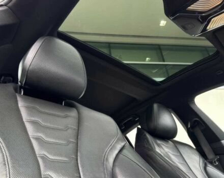 Белый БМВ 8 Серия, объемом двигателя 4.4 л и пробегом 17 тыс. км за 17000 $, фото 9 на Automoto.ua