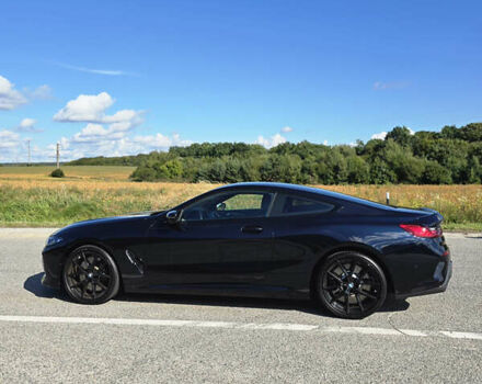 Черный БМВ 8 Серия, объемом двигателя 4.39 л и пробегом 8 тыс. км за 80000 $, фото 6 на Automoto.ua