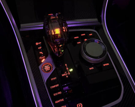 Черный БМВ 8 Серия, объемом двигателя 4.39 л и пробегом 8 тыс. км за 80000 $, фото 36 на Automoto.ua