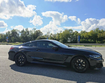 Черный БМВ 8 Серия, объемом двигателя 4.39 л и пробегом 8 тыс. км за 80000 $, фото 13 на Automoto.ua