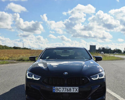 Черный БМВ 8 Серия, объемом двигателя 4.39 л и пробегом 8 тыс. км за 80000 $, фото 2 на Automoto.ua