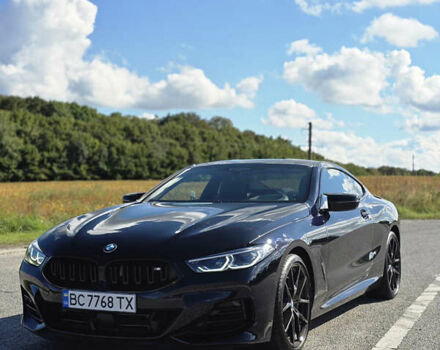 Черный БМВ 8 Серия, объемом двигателя 4.39 л и пробегом 8 тыс. км за 80000 $, фото 4 на Automoto.ua