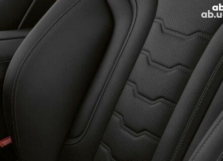 БМВ 8 Серия, объемом двигателя 4.4 л и пробегом 1 тыс. км за 102062 $, фото 7 на Automoto.ua