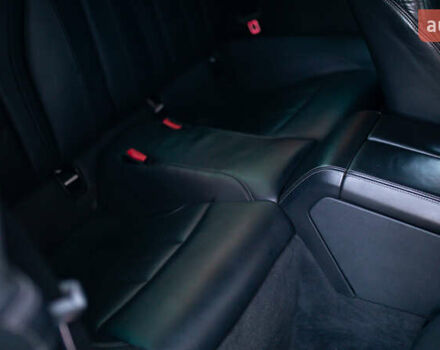 БМВ 8 Серія, об'ємом двигуна 3 л та пробігом 93 тис. км за 60000 $, фото 20 на Automoto.ua