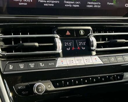 БМВ 8 Серия, объемом двигателя 3 л и пробегом 15 тыс. км за 143000 $, фото 18 на Automoto.ua