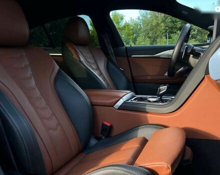 БМВ 8 Серия, объемом двигателя 3 л и пробегом 15 тыс. км за 143000 $, фото 22 на Automoto.ua