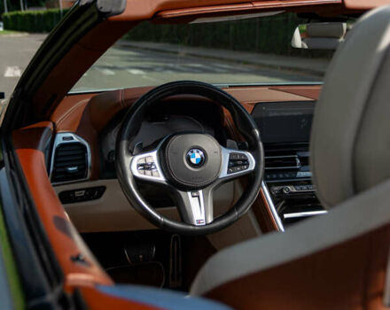 Серый БМВ 8 Серия, объемом двигателя 4.39 л и пробегом 37 тыс. км за 71000 $, фото 12 на Automoto.ua