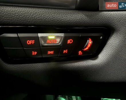 Серый БМВ 8 Серия, объемом двигателя 4.4 л и пробегом 57 тыс. км за 65000 $, фото 29 на Automoto.ua