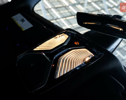 Серый БМВ 8 Серия, объемом двигателя 4.39 л и пробегом 77 тыс. км за 66000 $, фото 43 на Automoto.ua