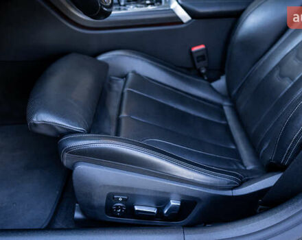 Серый БМВ 8 Серия, объемом двигателя 4.39 л и пробегом 77 тыс. км за 66000 $, фото 50 на Automoto.ua