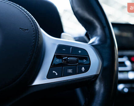 Серый БМВ 8 Серия, объемом двигателя 4.39 л и пробегом 77 тыс. км за 66000 $, фото 56 на Automoto.ua