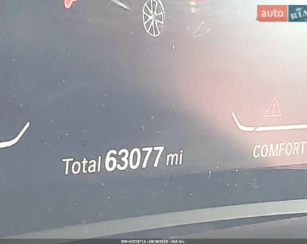 Синій БМВ 8 Серія, об'ємом двигуна 4.39 л та пробігом 101 тис. км за 41500 $, фото 20 на Automoto.ua