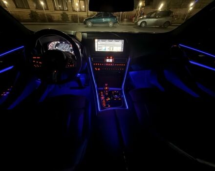 Синій БМВ 8 Серія, об'ємом двигуна 3 л та пробігом 44 тис. км за 69000 $, фото 2 на Automoto.ua