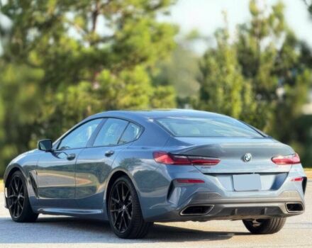 Синий БМВ 8 Серия, объемом двигателя 4.4 л и пробегом 10 тыс. км за 90000 $, фото 5 на Automoto.ua