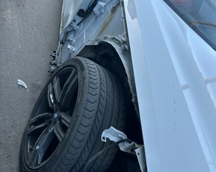 Белый БМВ 840, объемом двигателя 3 л и пробегом 101 тыс. км за 47000 $, фото 6 на Automoto.ua