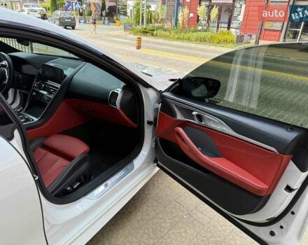 Белый БМВ 8 Series Gran Coupe, объемом двигателя 4.4 л и пробегом 48 тыс. км за 66900 $, фото 52 на Automoto.ua