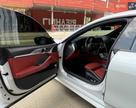 Белый БМВ 8 Series Gran Coupe, объемом двигателя 4.4 л и пробегом 48 тыс. км за 66900 $, фото 16 на Automoto.ua