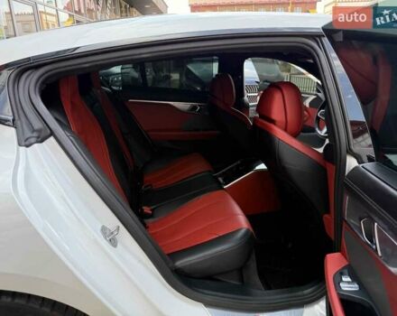 Белый БМВ 8 Series Gran Coupe, объемом двигателя 4.4 л и пробегом 48 тыс. км за 66900 $, фото 51 на Automoto.ua