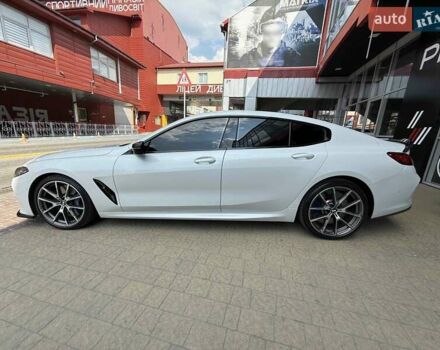 Белый БМВ 8 Series Gran Coupe, объемом двигателя 4.4 л и пробегом 48 тыс. км за 66900 $, фото 13 на Automoto.ua
