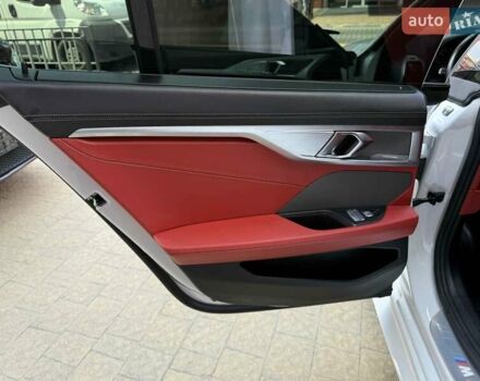 Белый БМВ 8 Series Gran Coupe, объемом двигателя 4.4 л и пробегом 48 тыс. км за 66900 $, фото 40 на Automoto.ua