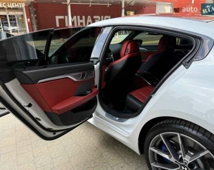 Белый БМВ 8 Series Gran Coupe, объемом двигателя 4.4 л и пробегом 48 тыс. км за 66900 $, фото 39 на Automoto.ua