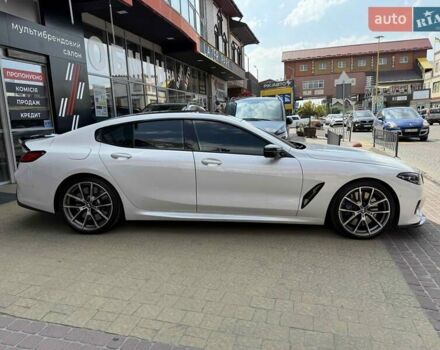 Белый БМВ 8 Series Gran Coupe, объемом двигателя 4.4 л и пробегом 48 тыс. км за 66900 $, фото 7 на Automoto.ua