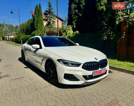 Белый БМВ 8 Series Gran Coupe, объемом двигателя 4.39 л и пробегом 91 тыс. км за 60000 $, фото 1 на Automoto.ua
