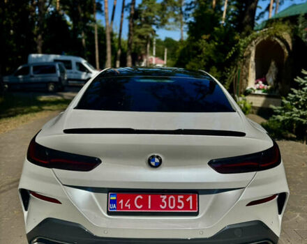 Белый БМВ 8 Series Gran Coupe, объемом двигателя 4.39 л и пробегом 91 тыс. км за 60000 $, фото 9 на Automoto.ua