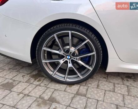 Белый БМВ 8 Series Gran Coupe, объемом двигателя 4.39 л и пробегом 42 тыс. км за 69900 $, фото 6 на Automoto.ua