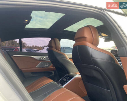 Белый БМВ 8 Series Gran Coupe, объемом двигателя 4.39 л и пробегом 16 тыс. км за 73000 $, фото 37 на Automoto.ua