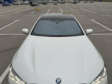 Белый БМВ 8 Series Gran Coupe, объемом двигателя 2.99 л и пробегом 30 тыс. км за 120000 $, фото 1 на Automoto.ua