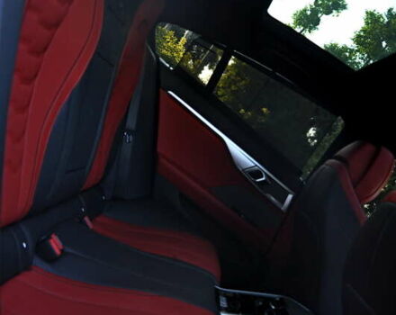 Черный БМВ 8 Series Gran Coupe, объемом двигателя 3 л и пробегом 16 тыс. км за 79000 $, фото 24 на Automoto.ua
